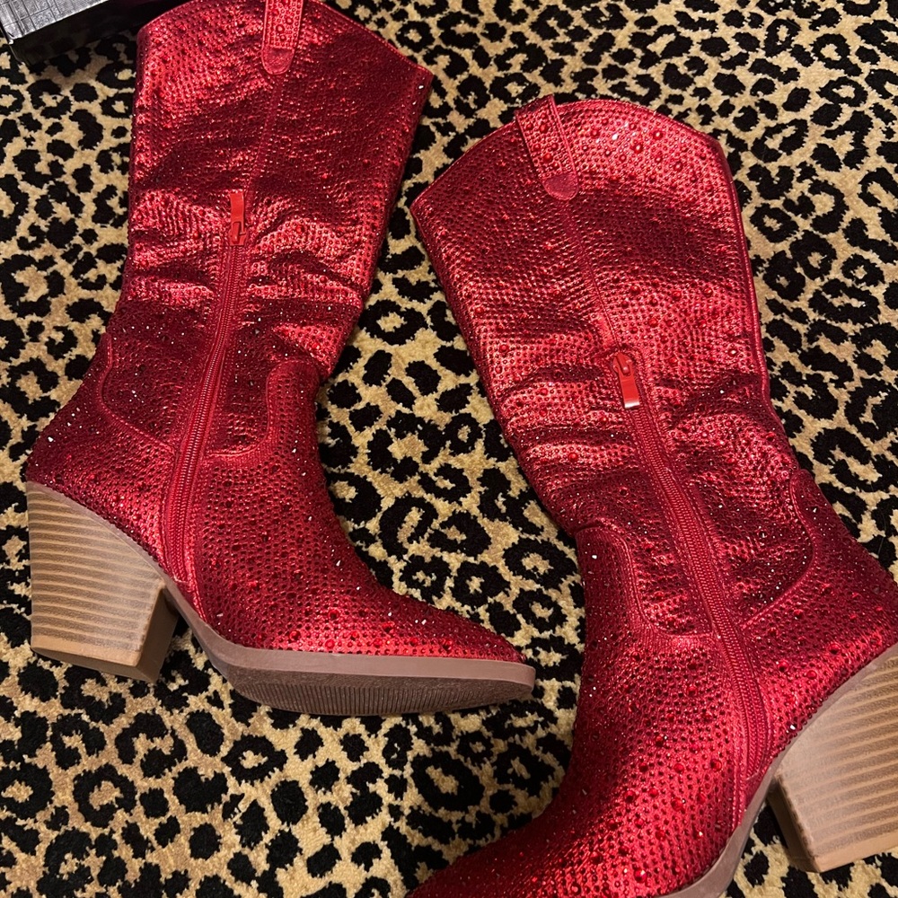 New Rhinestone Glitter Red Cowboys Boots size 7.5